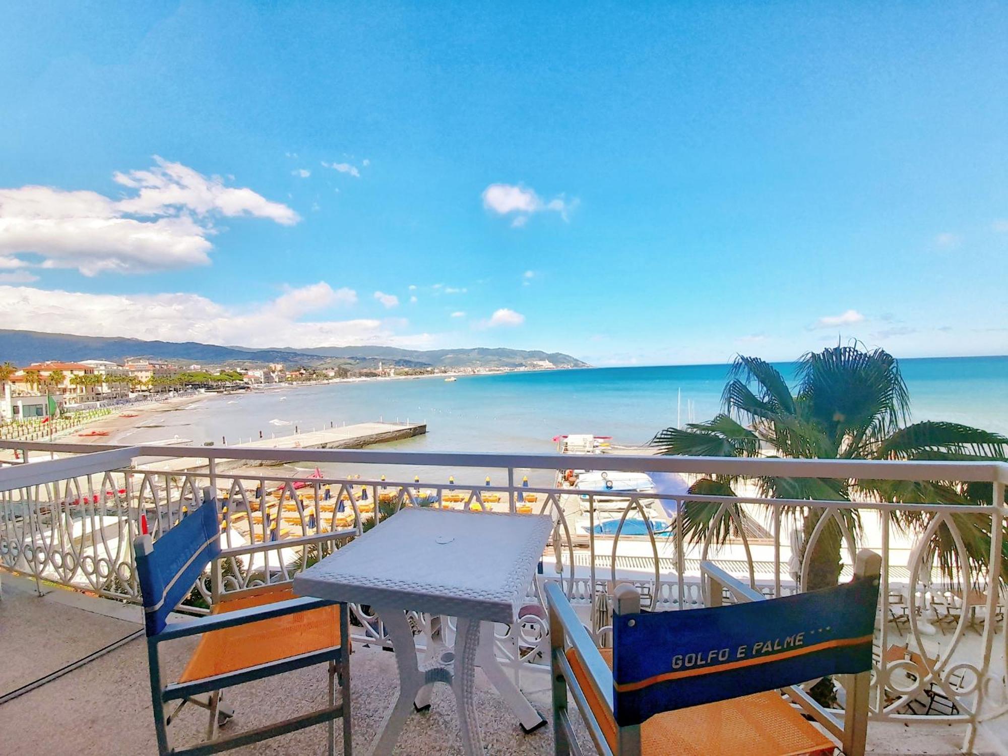 Hotel Golfo E Palme Diano Marina Pokoj fotografie